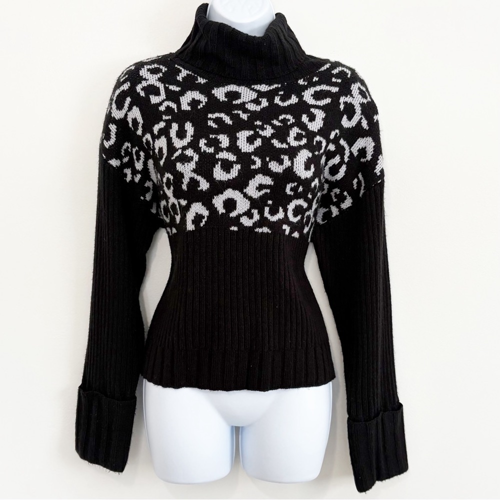 NINE WEST Cheetah Print Cowl Neck Pullover Sweater Black and White Medium - Picture 1 of 9